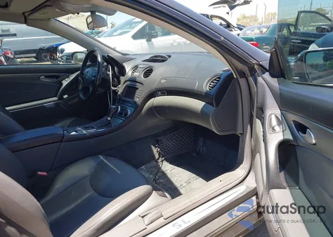 2005 Mercedes-Benz Sl 500 from USA, damaged, VIN WDBSK75F45F088921